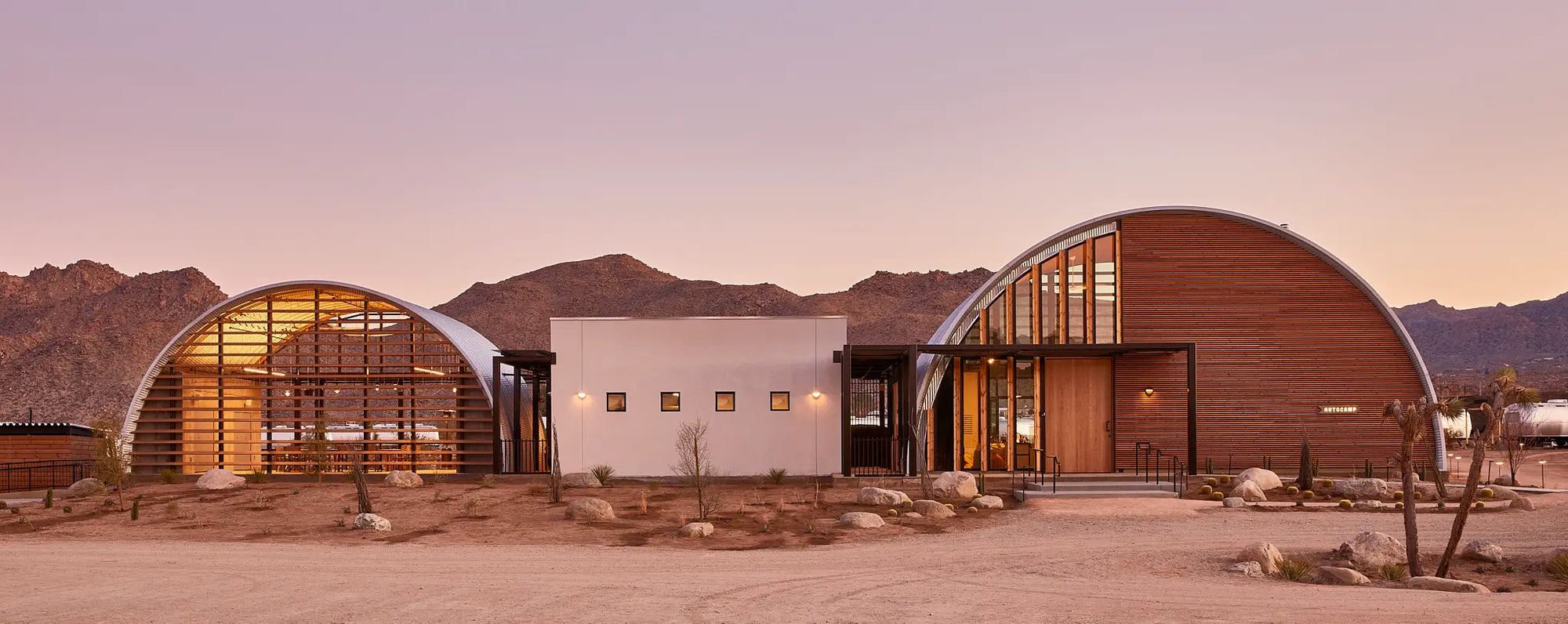 Joshua Tree outdoor wedding venue in the desert