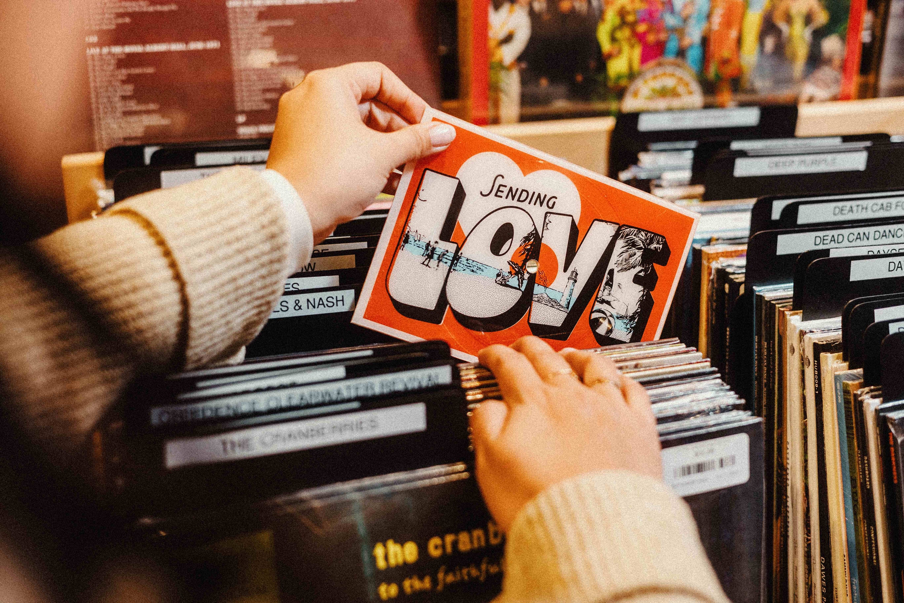 Audio Postcard - Living For The City